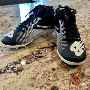 New Balance Rush Boys’ Youth Lacrosse Cleats size 4.5